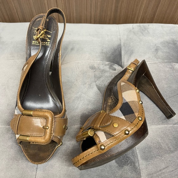 Burberry high heels, classic pattern size 37 - Picture 3 of 4